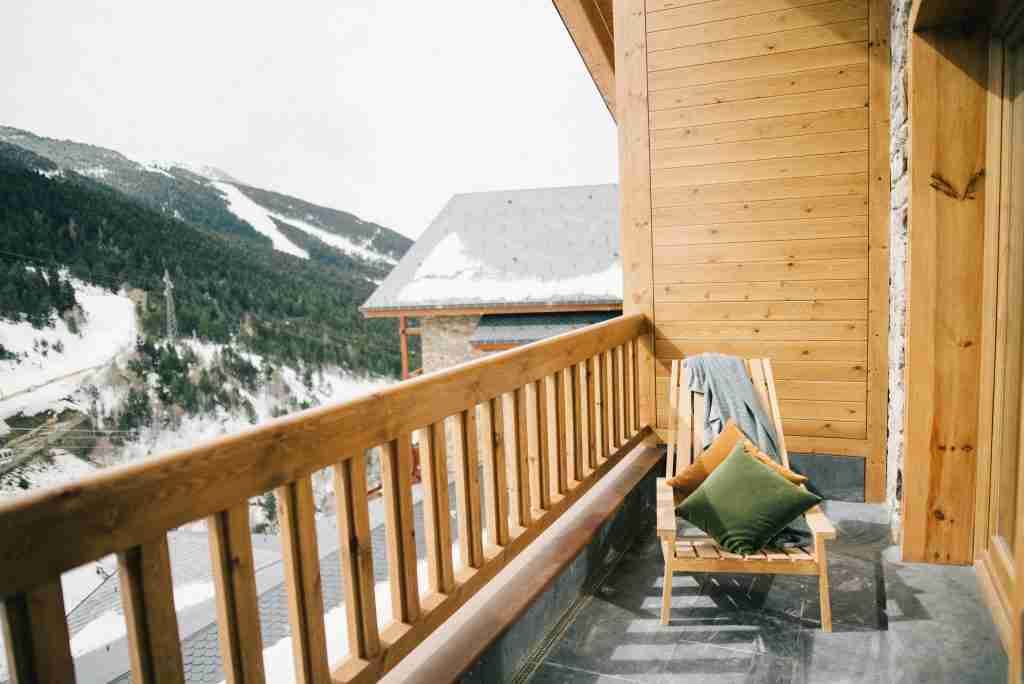 patio furniture maintenance